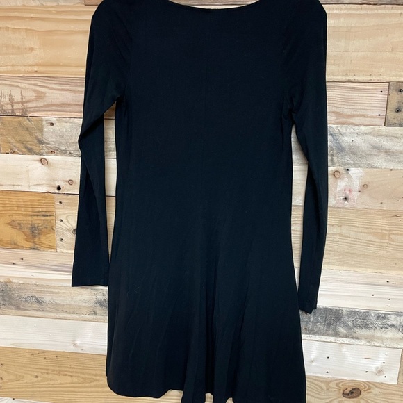 Express size small petite Black v-neck soft mini Long Sleeve Dress - Picture 5 of 5